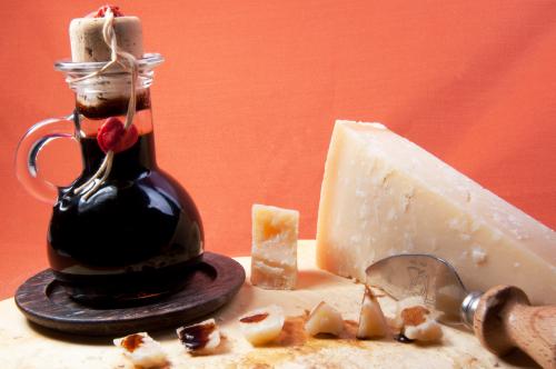 Уксус бальзамический из Модены. Настоящий бальзамический уксус из Модены 08