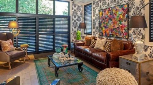 Восточный ковер в интерьере. Восточные ковры в современном интерьере