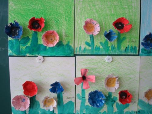 Поделки из яичных лотков для детей. 29 октября. Выставка поделок из яичных лотков на МААМ