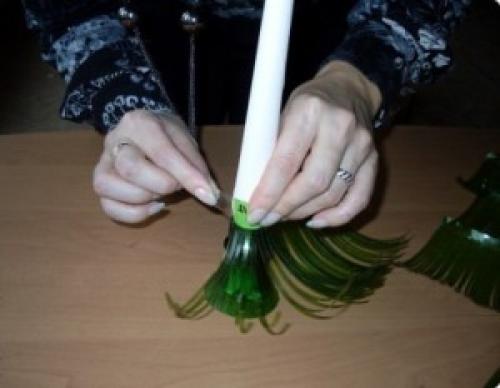 Новогодние поделки из пластиковых бутылок. Новогодние елочки из пластиковых бутылок
