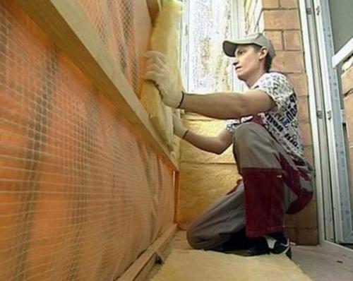 Утепление балкона стекловатой. Виды утеплителей