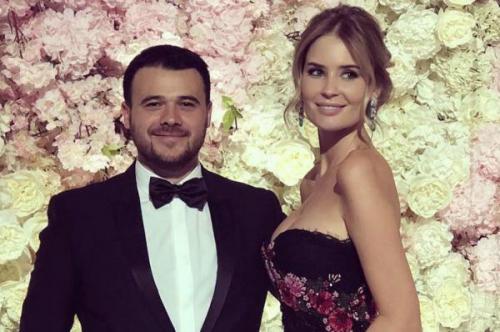 Дом Эмина Агаларова в баку. Эмин Агаларов построил для сыновей дворец со стеклянными стенами на берегу Каспийского моря 19 Дом Эмина Агаларова в баку. Эмин Агаларов построил для сыновей дворец со стеклянными стенами на берегу Каспийского моря 19