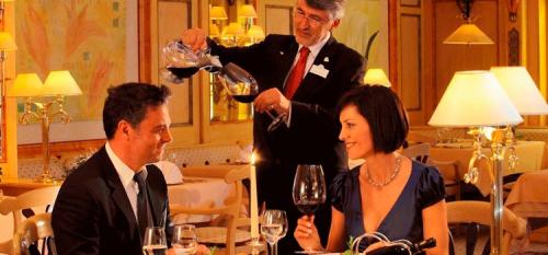 Короткие правила поведения за столом. Столовый этикет. Правила поведения за столом