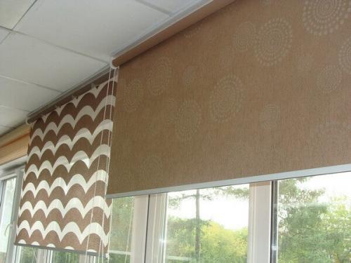 Жалюзи на алюминиевые раздвижные окна. Рулонные шторы на балкон. Критерии выбора