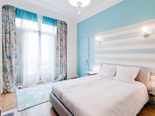 Какие обои выбрать в спальню: выбор цвета и материала 36 Какие обои выбрать в спальню: выбор цвета и материала 36