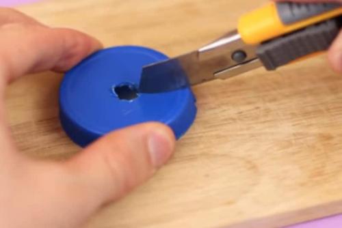 Лайфхак из пластиковой бутылки. А вы так умеете? Лайфхаки с пластиковыми бутылками +БОНУС мастер-класс