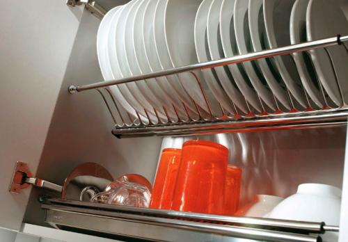 Хранение тарелок на кухне. Где хранить повседневные тарелки? Есть 4 варианта