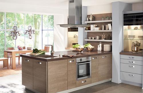 Мойка посередине кухни. №1. Как расставить мебель на кухне?