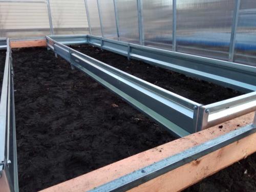 Как сделать ограждение для грядок своими руками. Готовые ограждения для грядок