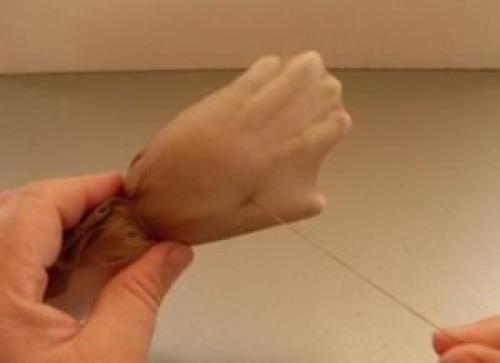 Кукла своими руками из пластиковых бутылок. Кукла из пластиковой бутылки своими руками: подробный мастер-класс с фото 26 Кукла своими руками из пластиковых бутылок. Кукла из пластиковой бутылки своими руками: подробный мастер-класс с фото 26