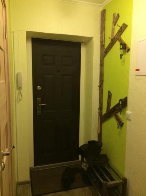 Как сделать прихожую из старого шкафа. Как обновить старый шкаф? 13