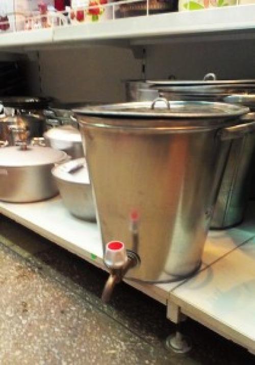 Как сделать умывальник в домашних условиях. Умывальник своими руками — 10 способов, 12 фото и 2 видео :)