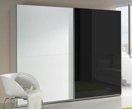 Шкаф-купе на всю стену в спальню. Матовые фасады