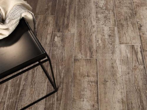 Какую плитку лучше положить на кухне на пол. Правила и рекомендации по выбору плитки