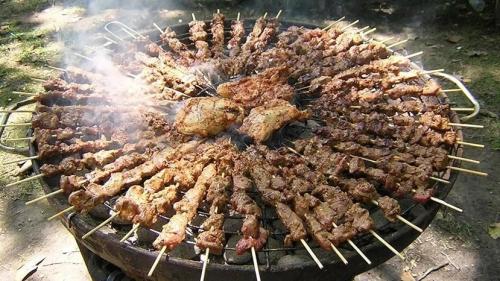 Шашлык из баранины по-кавказски. Как замариновать баранину по-кавказски