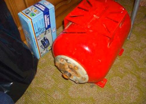 Как заменить гидроаккумулятор в насосной станции. Замена фланца гидроаккумулятора 18 Как заменить гидроаккумулятор в насосной станции. Замена фланца гидроаккумулятора 18