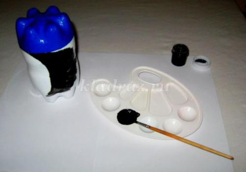 Пингвины своими руками из пластиковых бутылок. Зимние поделки из пластиковых бутылок. Пингвины 10