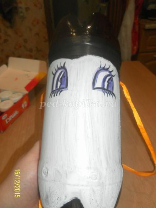 Пингвины своими руками из пластиковых бутылок. Зимние поделки из пластиковых бутылок. Пингвины 22