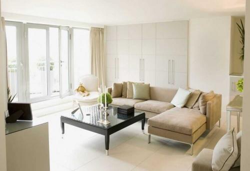 Сочетание розового и бежевого. С какими цветами сочетается бежевый?