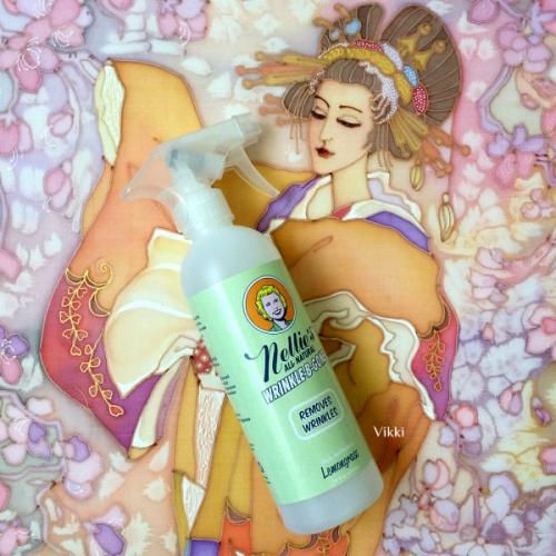 Средство для облегчения глажки. Спрей для глажки без использования утюга.