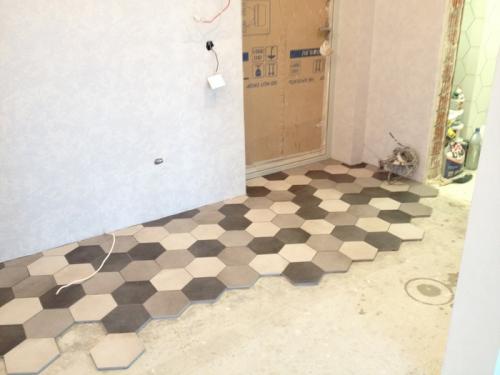 Плитка в коридоре у порога. Шестигранка в коридоре. Мой опыт и советы