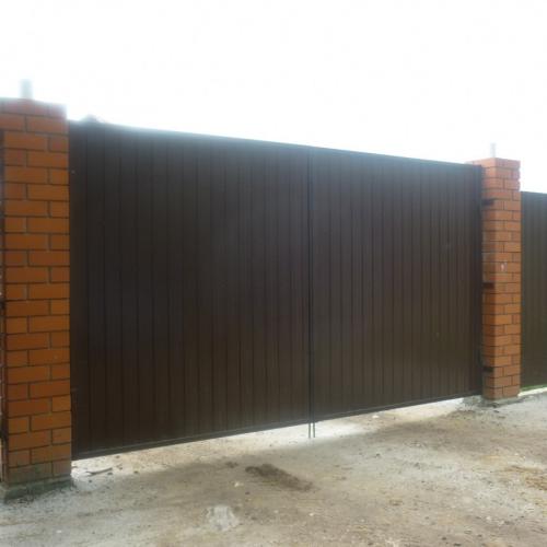 Ворота из профнастила в рамке. Ворота из профнастила — 135 фото, как установить своими руками разные типы ворот