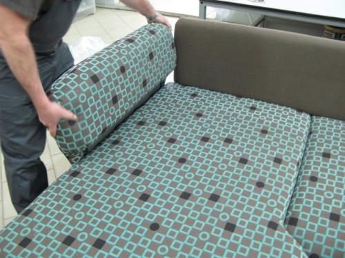Технология обивки мягкой мебели. Самостоятельная перетяжка диванов