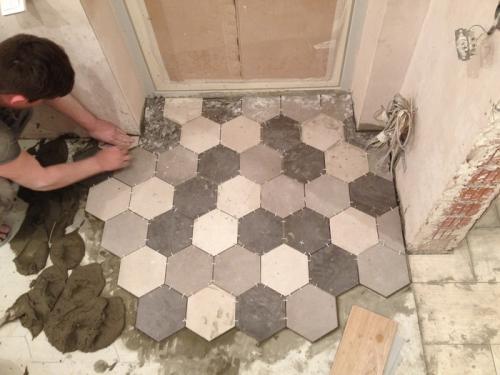 Плитка в коридоре у порога. Шестигранка в коридоре. Мой опыт и советы