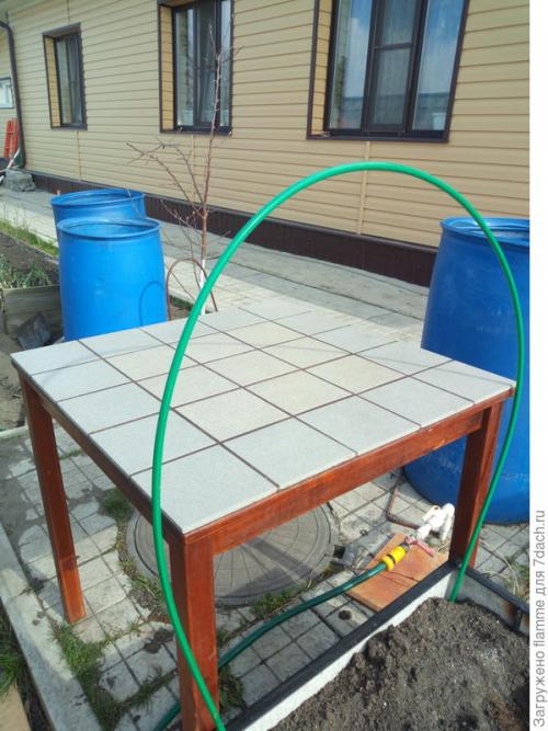 Реставрация стола плиткой. У тебя опять новый стол? Да нет, это старый! Мой секрет преображения старого стола