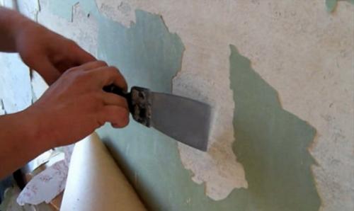 Можно ли клеить обои поверх водоэмульсионной краски. Как наклеить обои на водоэмульсионную краску