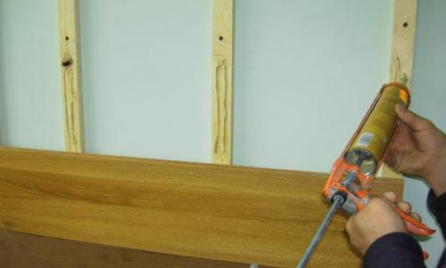 Крепление ламината на стену. КАК УЛОЖИТЬ ЛАМИНАТ НА СТЕНУ СВОИМИ РУКАМИ? 13