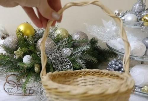 Украшения на Новый год 2020 своими руками. 10 идей для украшения дома на Новый год 2020 своими руками