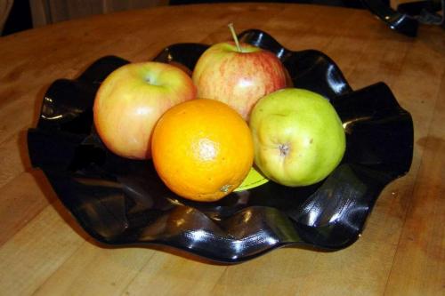 Поделки из виниловых пластинок. Всевозможные емкости