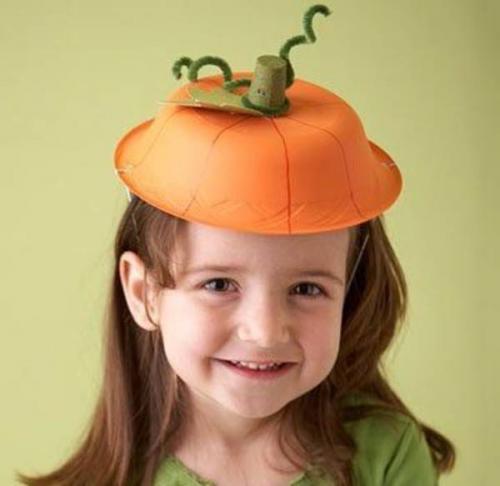 Как украсить офис на Хэллоуин. Украшения и поделки на Хэллоуин своими руками 05