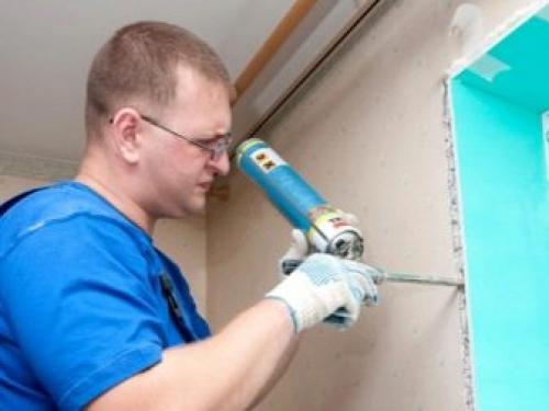 Из чего сделать откосы на пластиковые окна. Раскрой и монтаж 06