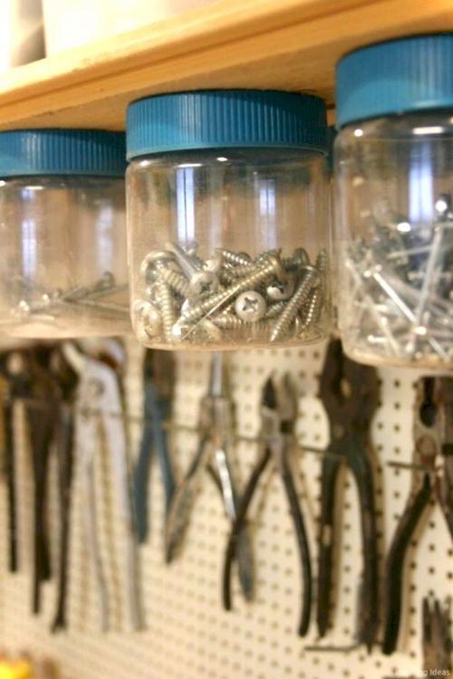 Хранение вещей в маленькой квартире своими руками. Умный дом: 12 простых идей хранения вещей в маленькой квартире 23