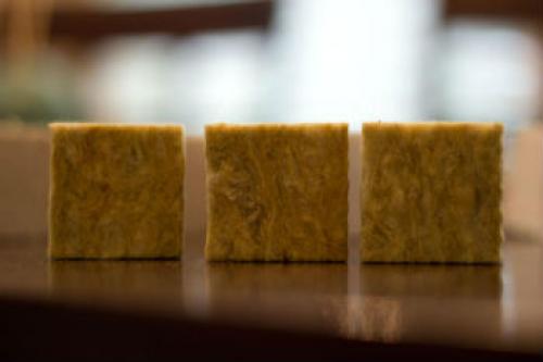 Технология монтажа минераловатных плит. Преимущества утепления стен минеральными плитами