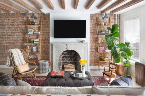 Монохромные интерьеры 03