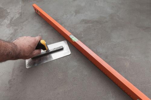 Пол по грунту в деревянном доме. Деревянные или бетонные полы по грунту в частном доме: делаем ремонт осознанно