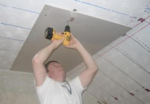 Потолка из гипсокартона размеры. Плюсы потолочного гипсокартона 04