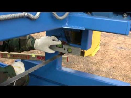 Регулировка роликов на ленточной пилораме. Регулировка направляющих роликов на ленточной пилораме