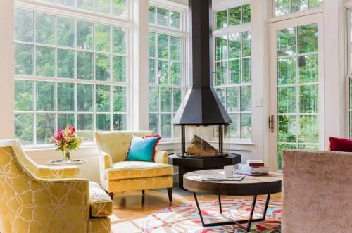 Пристроить веранду к дому варианты. Варианты пристройки веранды к деревянному дому: фото отличных задумок