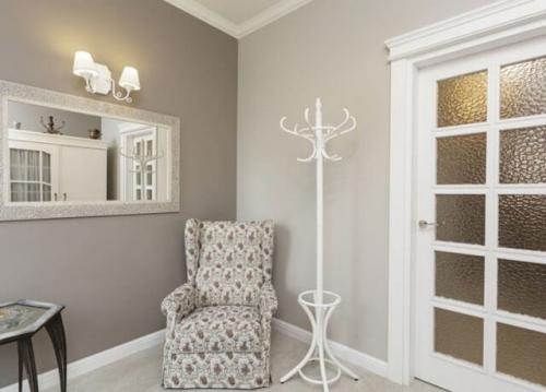 Как выбрать цвет плинтуса для пола. Как подобрать плинтус для пола – на что ориентироваться по цвету