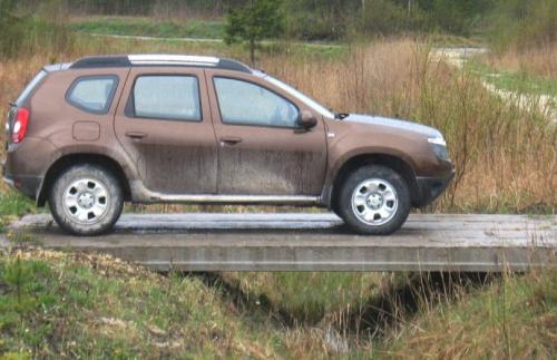 Заезд через канаву своими руками. Как сделать въезд на участок — этапы обустройства заезда, а также установление подпорных стенок! (фото и видео)