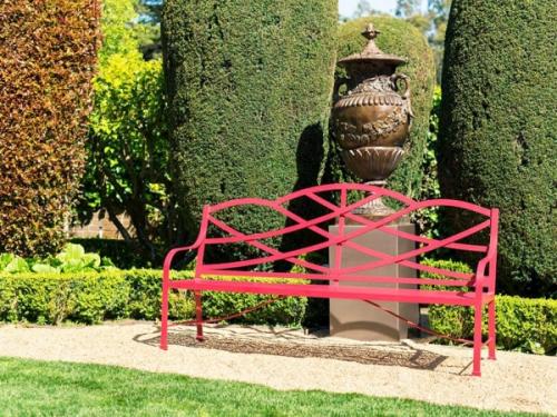 Лавочка из профильной трубы своими руками. Что необходимо для изготовления лавочки 20