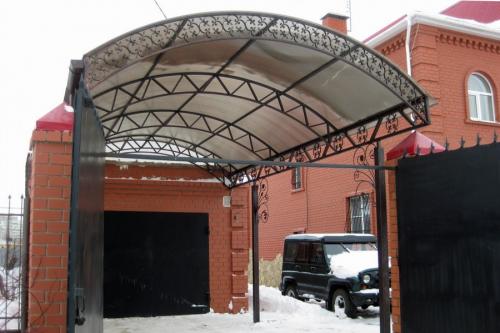 Прямой навес из поликарбоната. Навесы из поликарбоната — самостоятельное изготовление и особенности проектирования (100 фото)