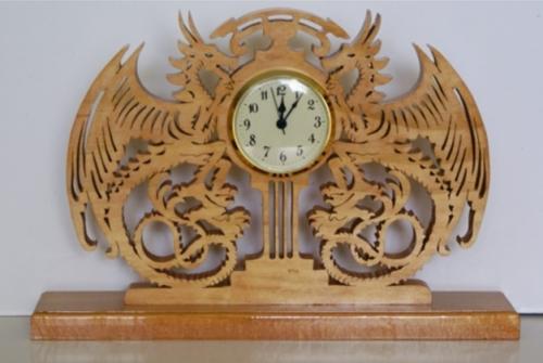 Что можно выпилить лобзиком из фанеры для начинающих. Что такое лобзик: общее описание