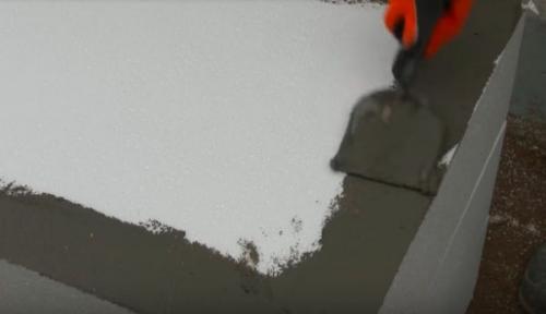 Утепление старого дома пенопластом. Работа с обычными стенами