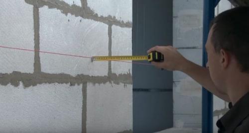 Утепление старого дома пенопластом. Работа с обычными стенами