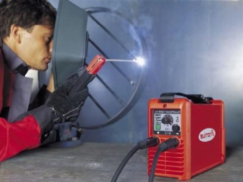 Простая печь для бани из кирпича. Достоинства кирпичной печи для бани